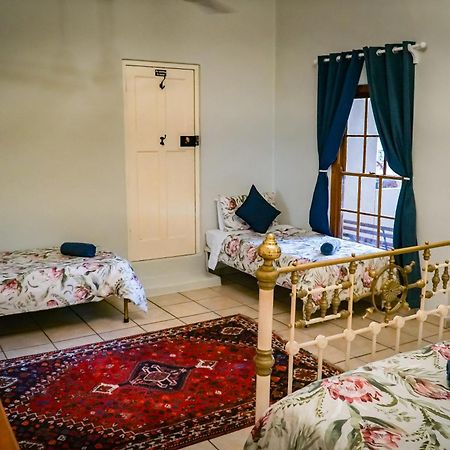 Outentique Accommodation Оудсхорн Екстериор снимка